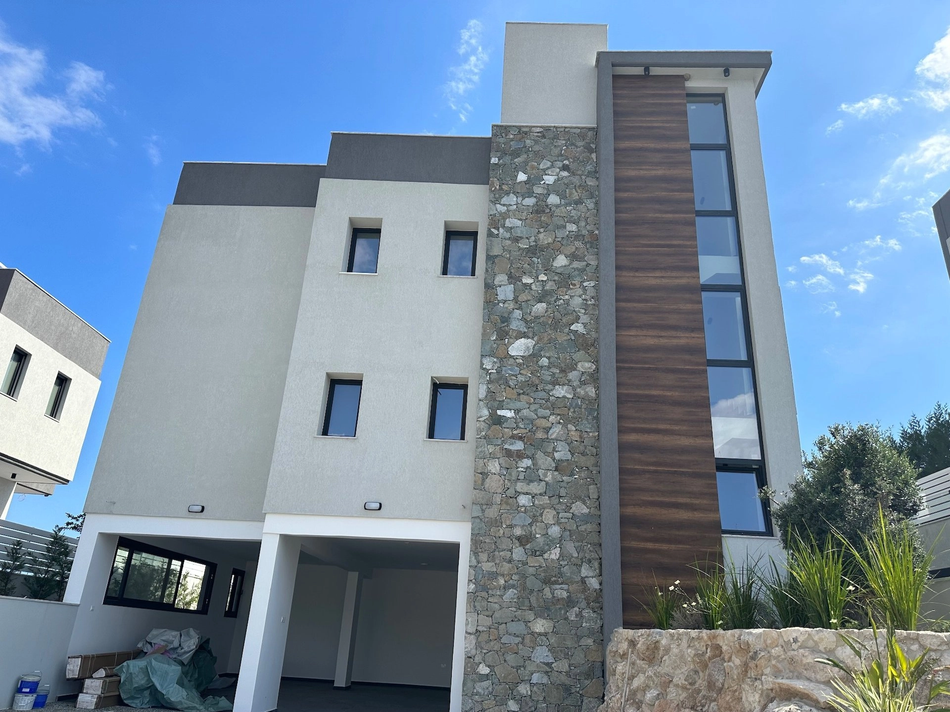4 Bedroom House for Rent in Parekklisia, Limassol District