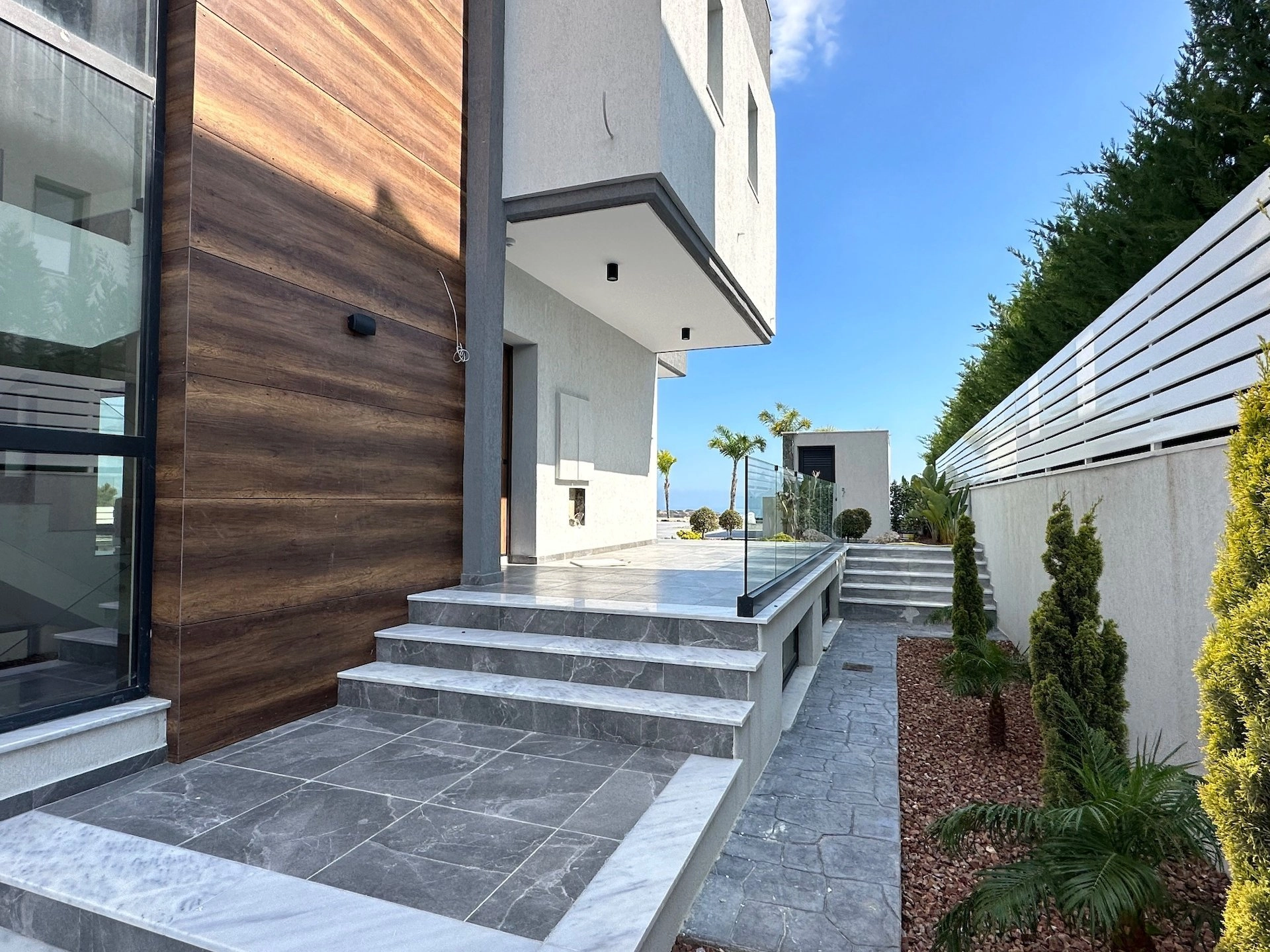 4 Bedroom House for Rent in Parekklisia, Limassol District