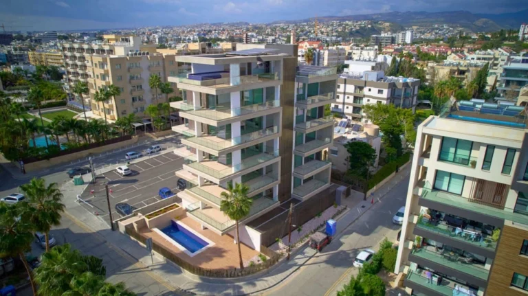 1 Bedroom Apartment for Sale in Limassol District