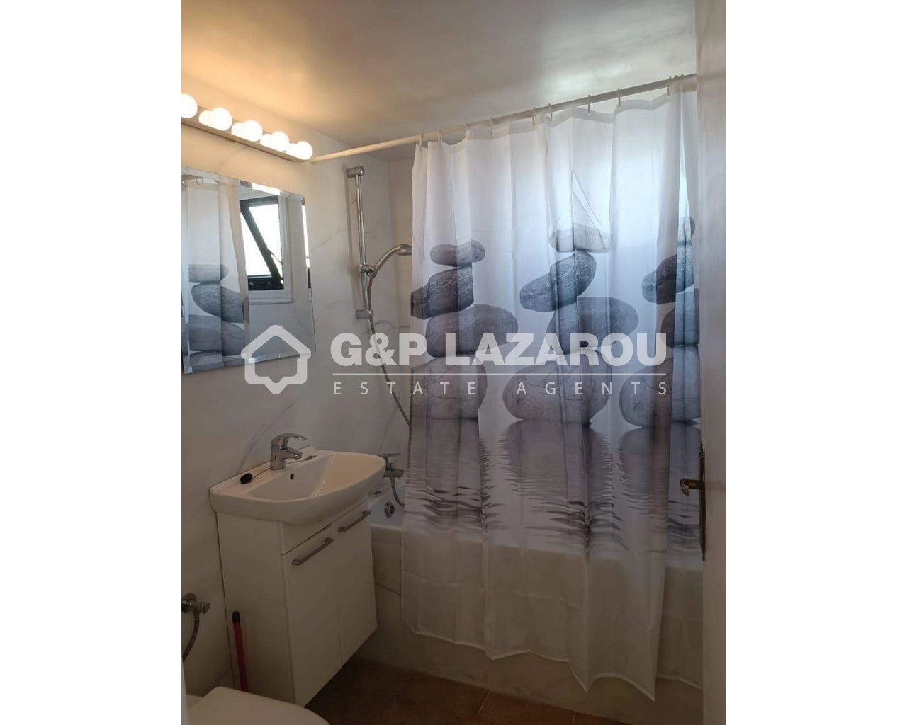 2 Bedroom Apartment for Rent in Agios Tychonas, Limassol District