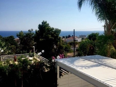 5 Bedroom House for Sale in Armenochori, Limassol District