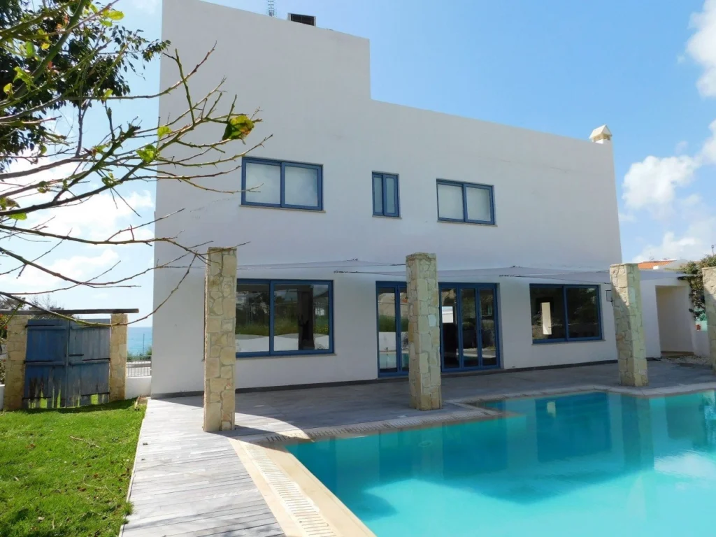 4 Bedroom House for Sale in Coral Bay, Paphos District