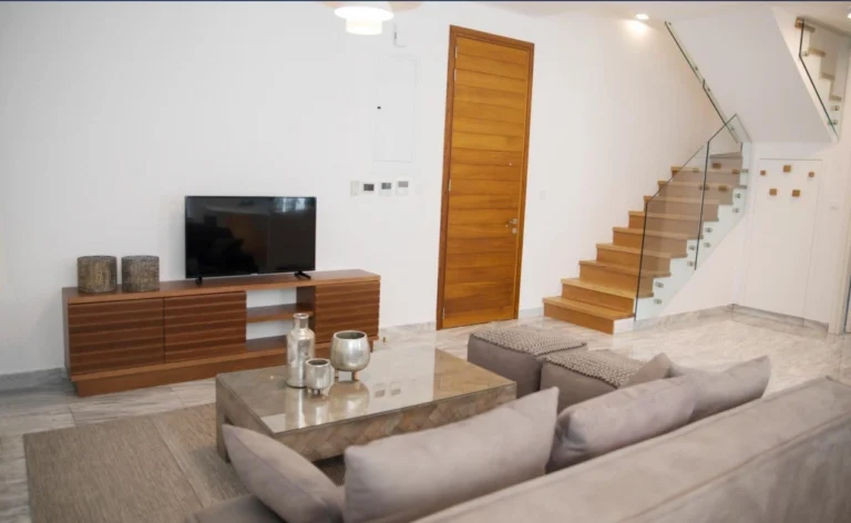 2 Bedroom House for Sale in Kato Paphos