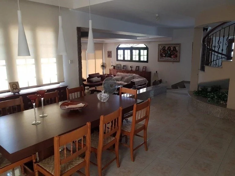 4 Bedroom House for Sale in Laiki Lefkothea, Limassol District