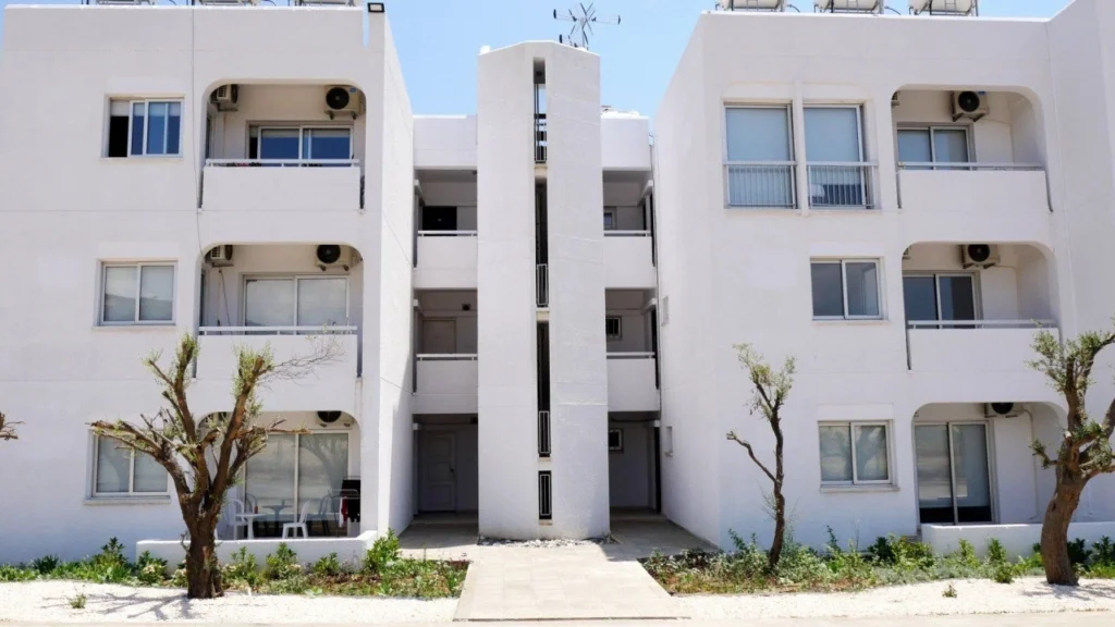 3 Bedroom Apartment for Sale in Pyrgos Lemesou, Limassol District