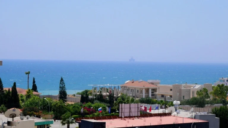 3 Bedroom Apartment for Sale in Pyrgos Lemesou, Limassol District