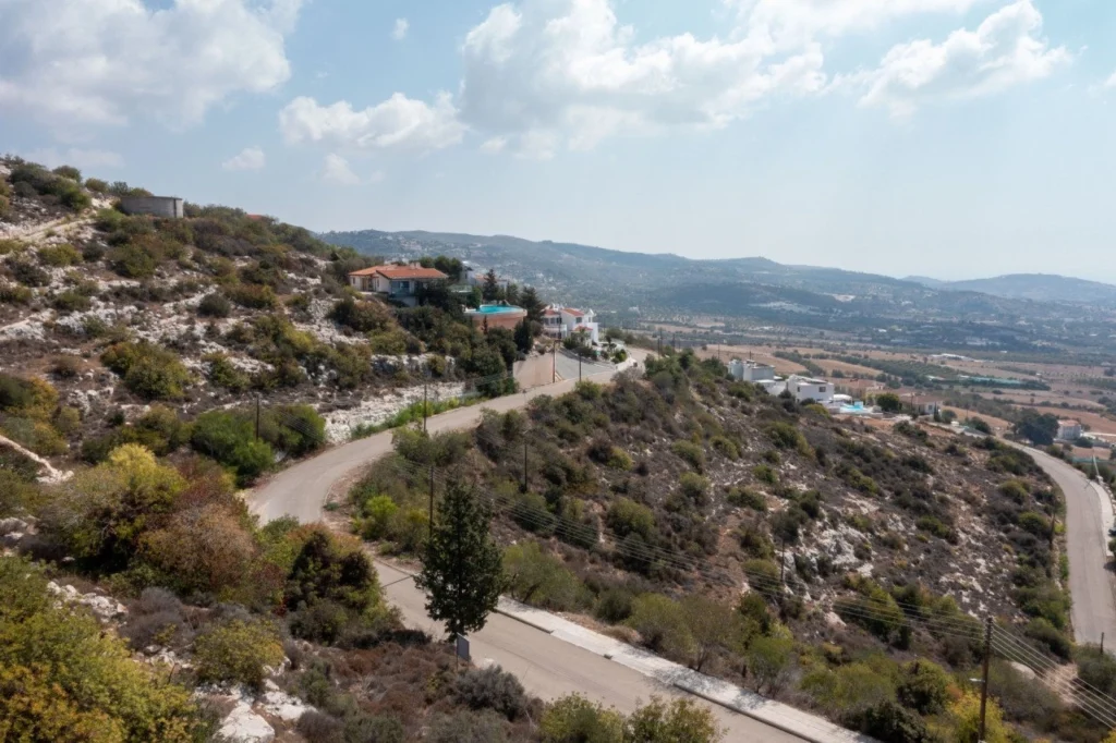 1,961m² Plot for Sale in Tala, Paphos District