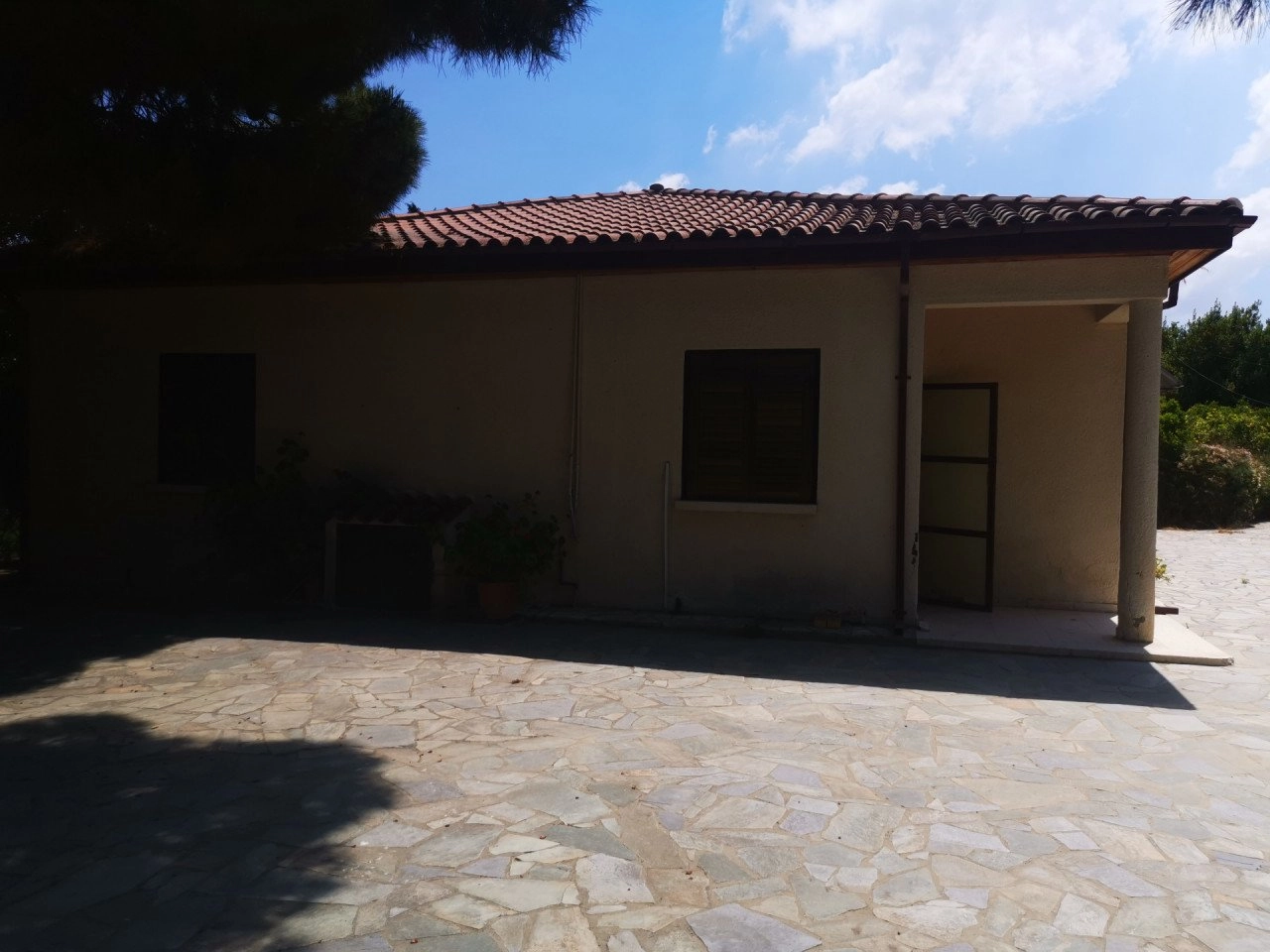 3 Bedroom House for Sale in Kellaki, Limassol District