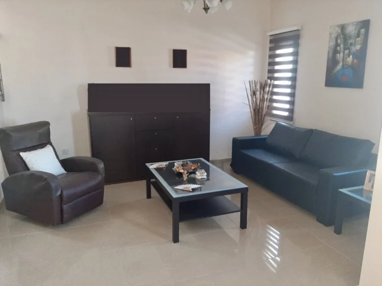 3 Bedroom House for Sale in Agia Varvara, Nicosia District