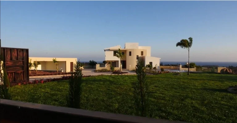 4 Bedroom House for Sale in Kouklia, Paphos District