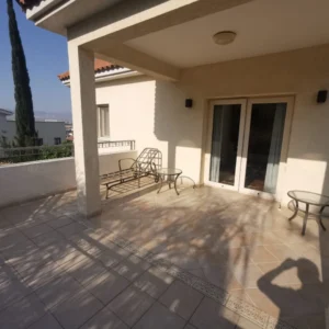 5 Bedroom House for Sale in Aglantzia, Nicosia District