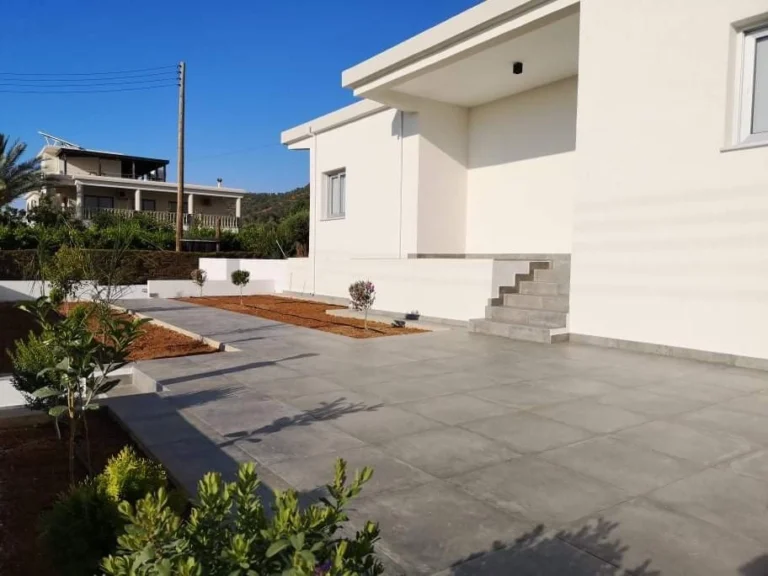 3 Bedroom House for Sale in Pomos, Paphos District