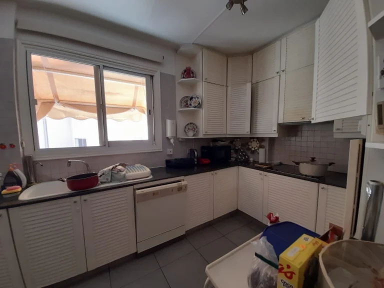 3 Bedroom Apartment for Sale in Strovolos, Nicosia District