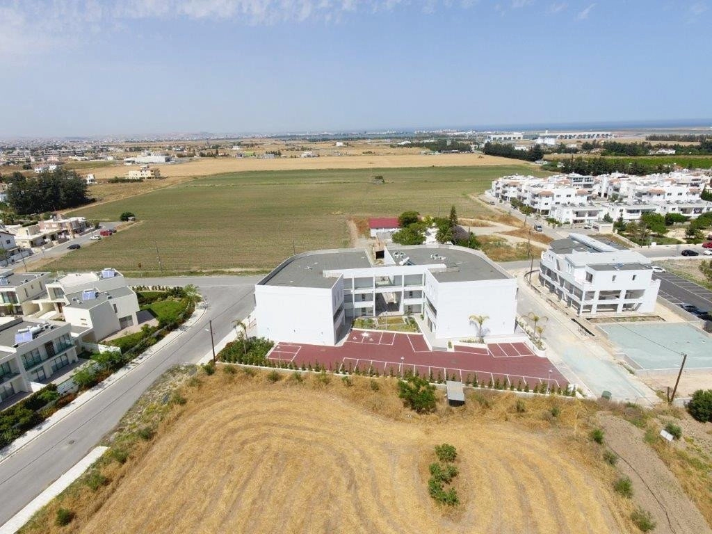 103m² Commercial for Sale in Meneou, Larnaca District