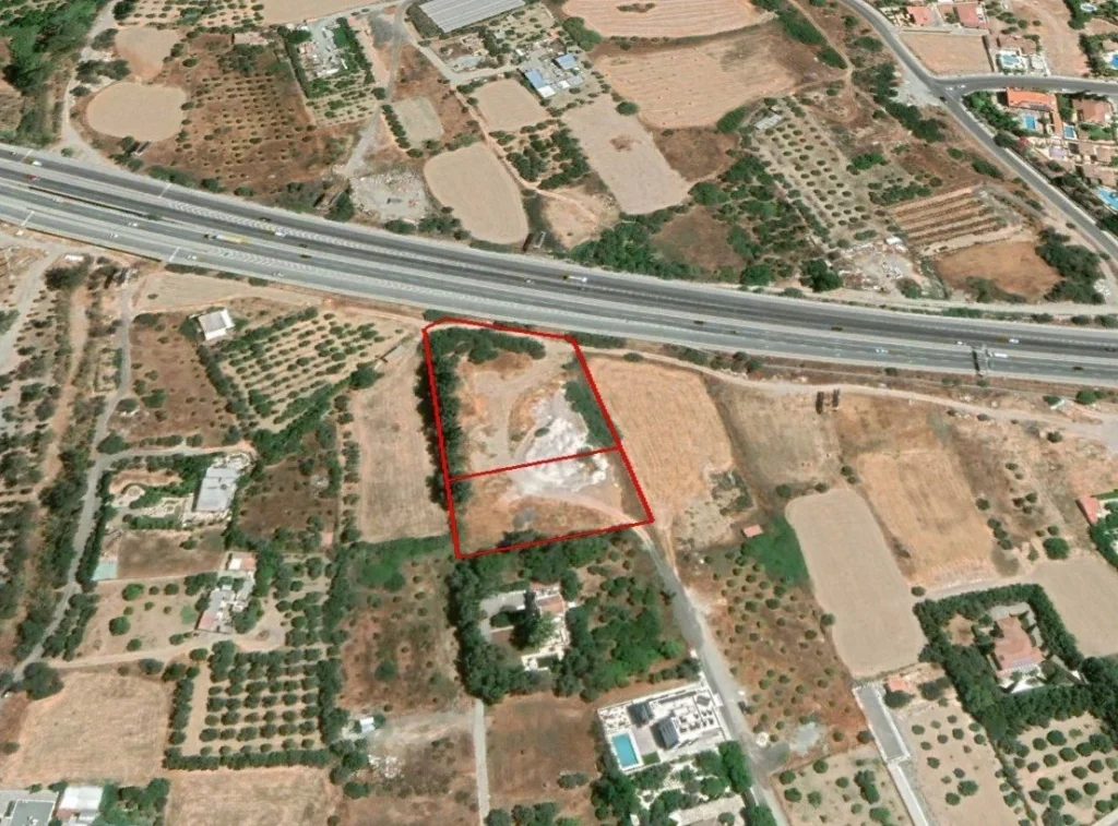 7,959m² Plot for Sale in Limassol District