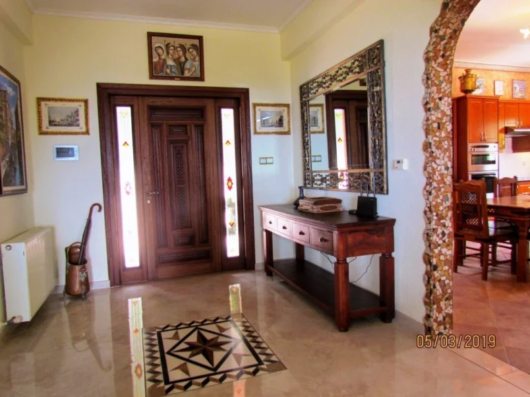 4 Bedroom House for Sale in Tsada, Paphos District