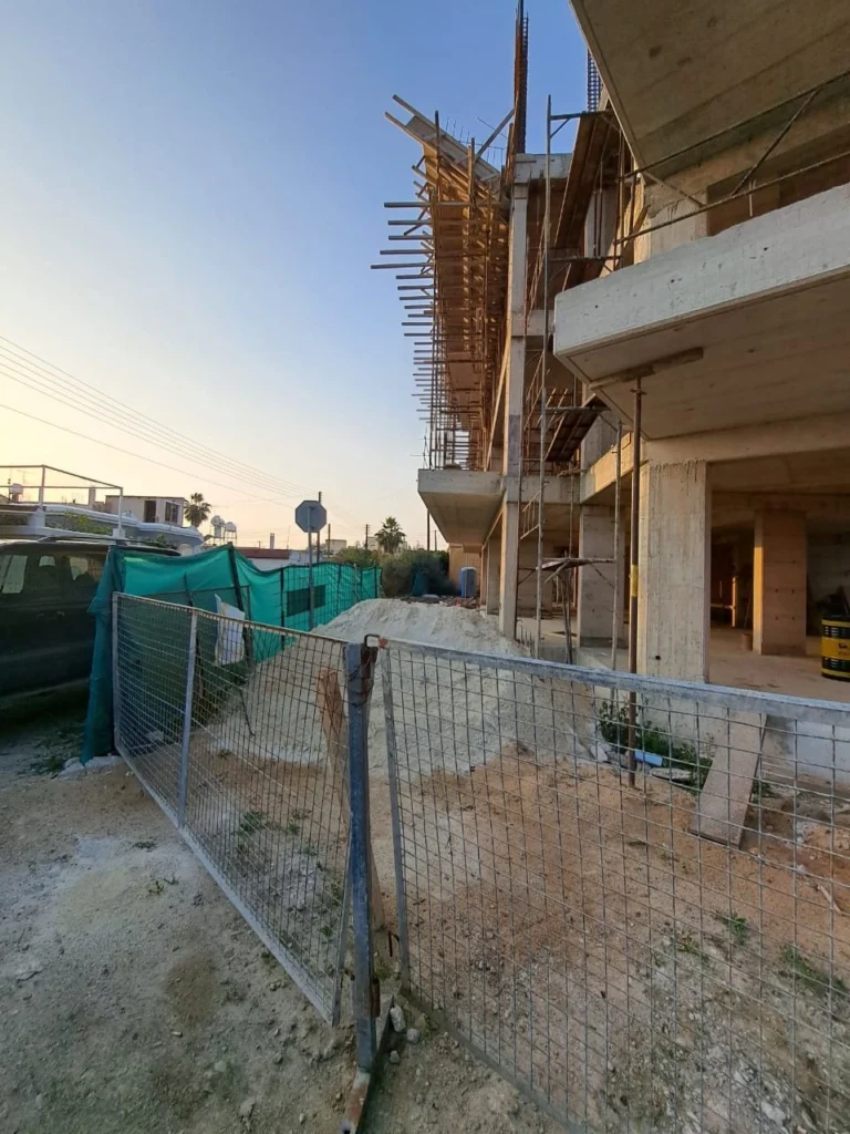 1000m² Building for Sale in Geroskipou, Paphos District