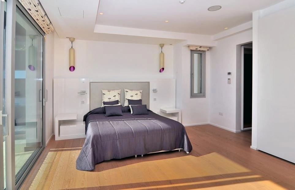 5 Bedroom House for Sale in Coral Bay, Paphos District