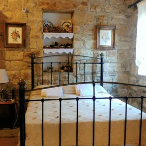 5 Bedroom House for Sale in Lofou, Limassol District