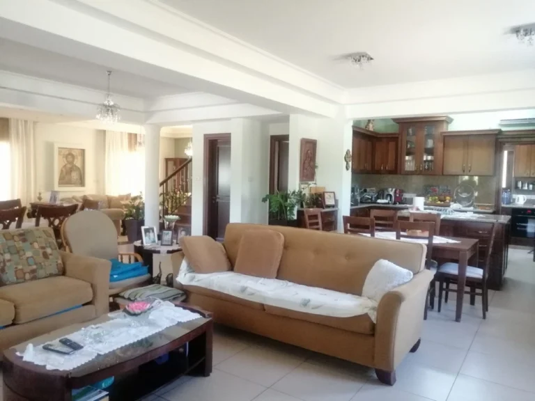 4 Bedroom House for Sale in Koloni, Paphos District