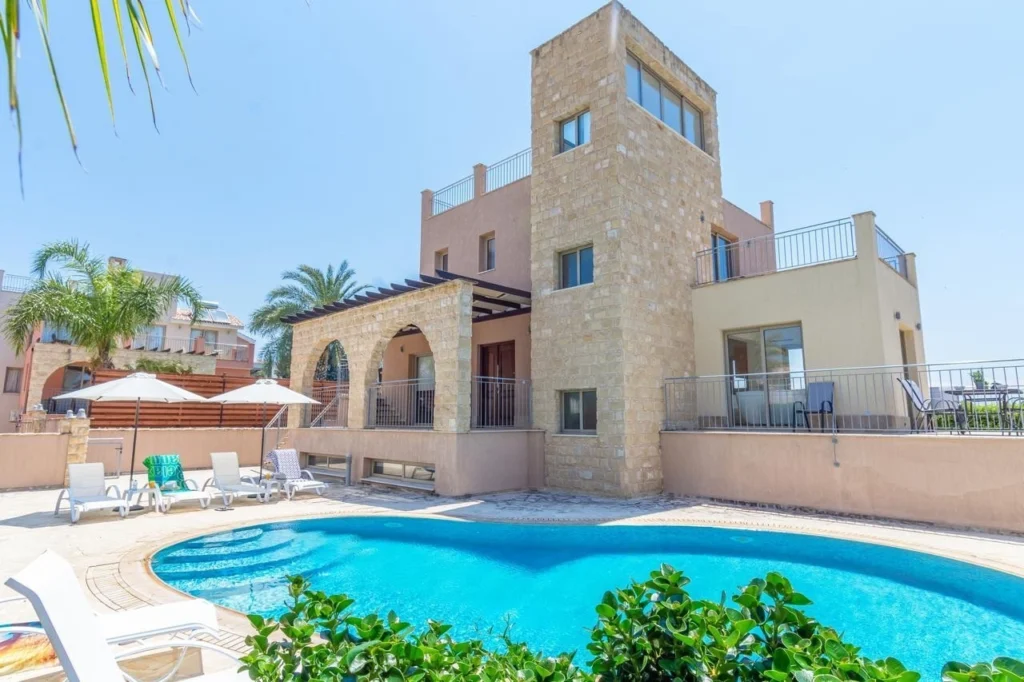 4 Bedroom House for Sale in Polis Chrysochous, Paphos District