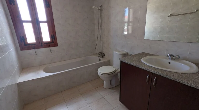 6+ Bedroom House for Sale in Pachna, Limassol District