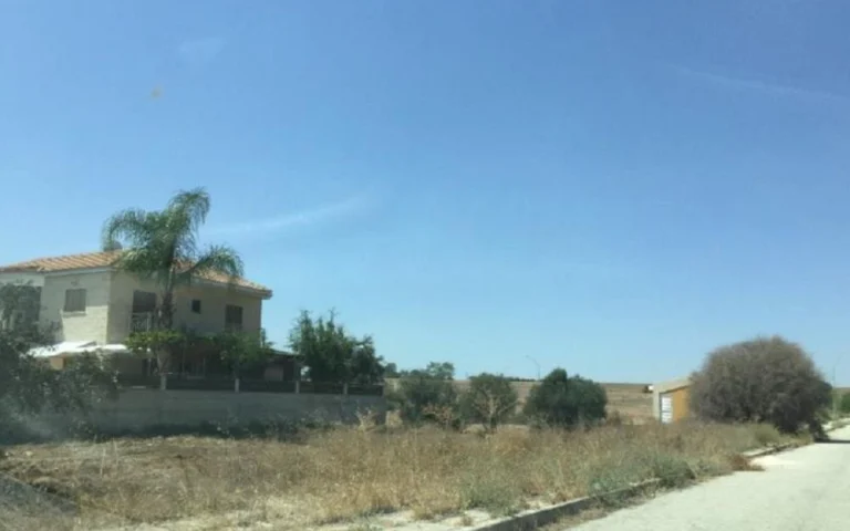 18,525m² Plot for Sale in Dali, Nicosia District