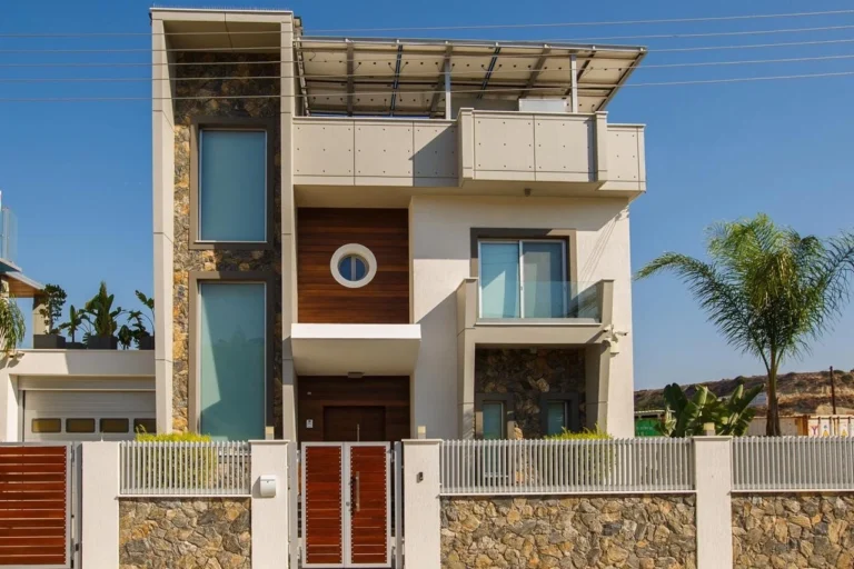 4 Bedroom House for Sale in Agios Tychonas, Limassol District