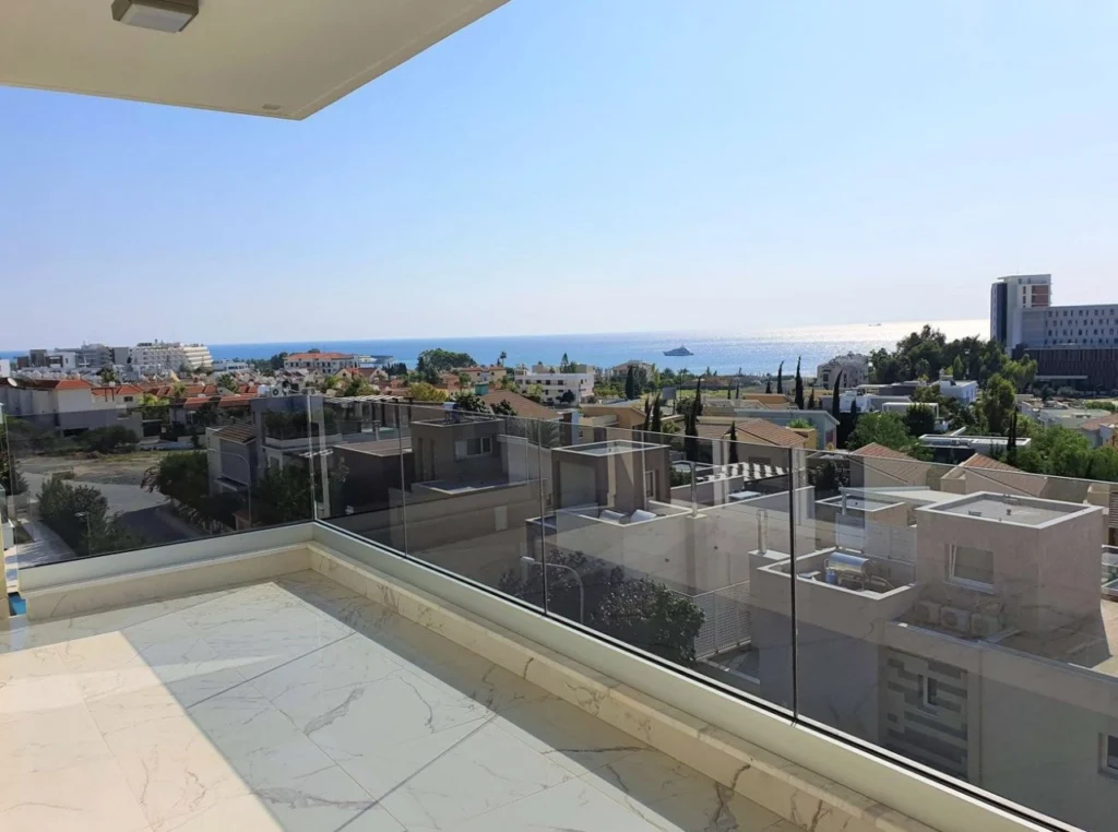 3 Bedroom Apartment for Sale in Agios Tychonas, Limassol District