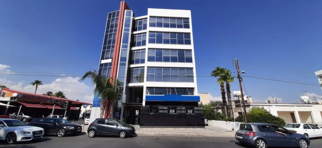 932m² Building for Sale in Larnaca – Chrysopolitissa