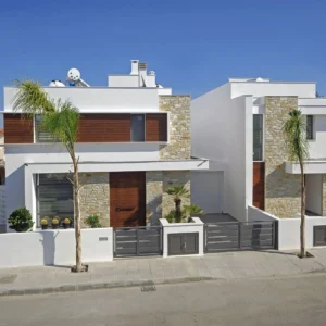 4 Bedroom House for Sale in Livadia Larnakas, Larnaca District