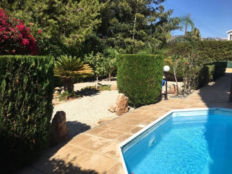 3 Bedroom House for Sale in Coral Bay, Paphos District