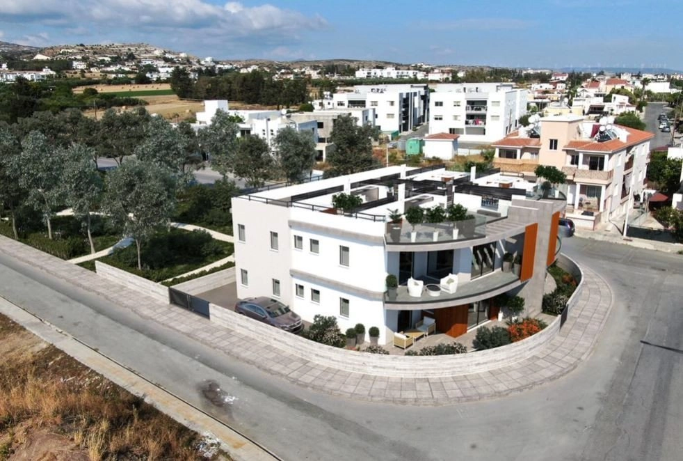 3 Bedroom Apartment for Sale in Koloni, Paphos District