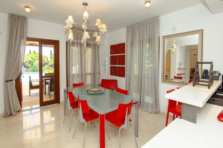 3 Bedroom House for Sale in Aphrodite Hills, Paphos District