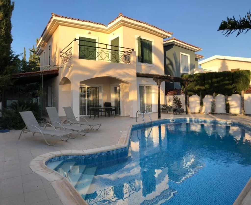 3 Bedroom House for Sale in Pegeia, Paphos District