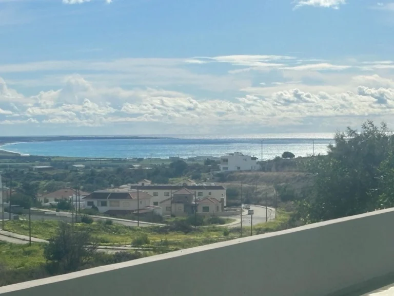 3 Bedroom House for Sale in Episkopi Lemesou, Limassol District