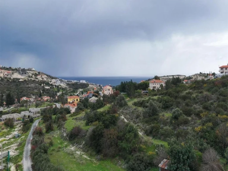 11,363m² Plot for Sale in Agios Tychonas, Limassol District