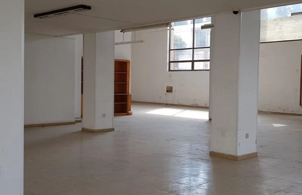 1820m² Building for Sale in Strovolos, Nicosia District