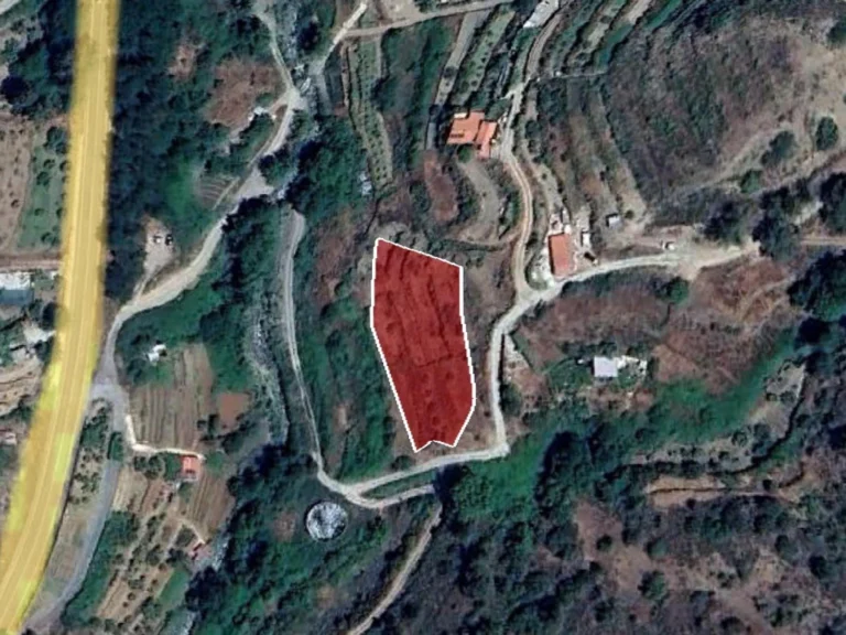 1,673m² Plot for Sale in Pelendri, Limassol District