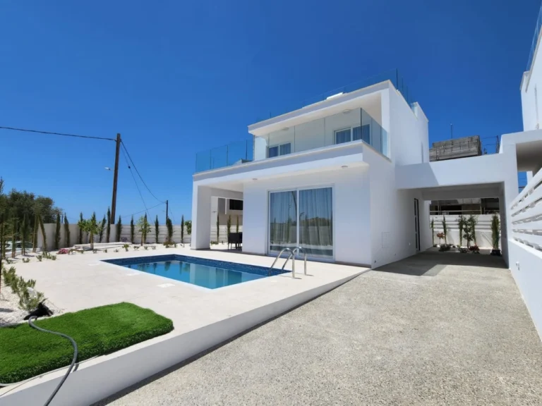 3 Bedroom House for Sale in Pegeia, Paphos District