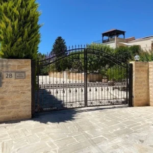 5 Bedroom House for Sale in Pegeia, Paphos District