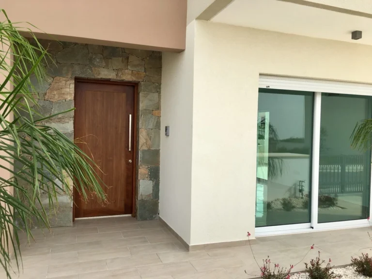 2 Bedroom House for Sale in Konia, Paphos District