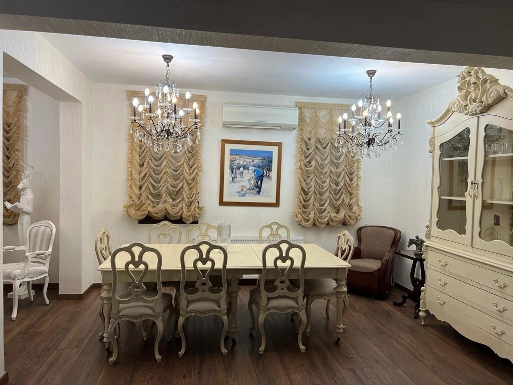 5 Bedroom House for Sale in Paniotis, Limassol District