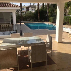 4 Bedroom House for Sale in Pyrgos Lemesou, Limassol District