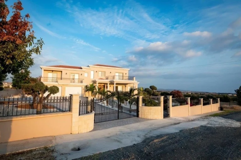 4 Bedroom House for Sale in Anarita, Paphos District