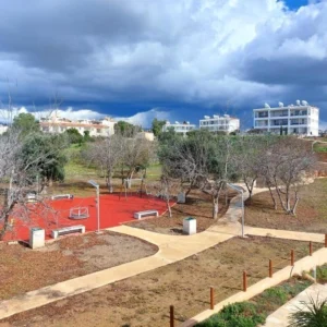 4 Bedroom House for Sale in Chlorakas, Paphos District