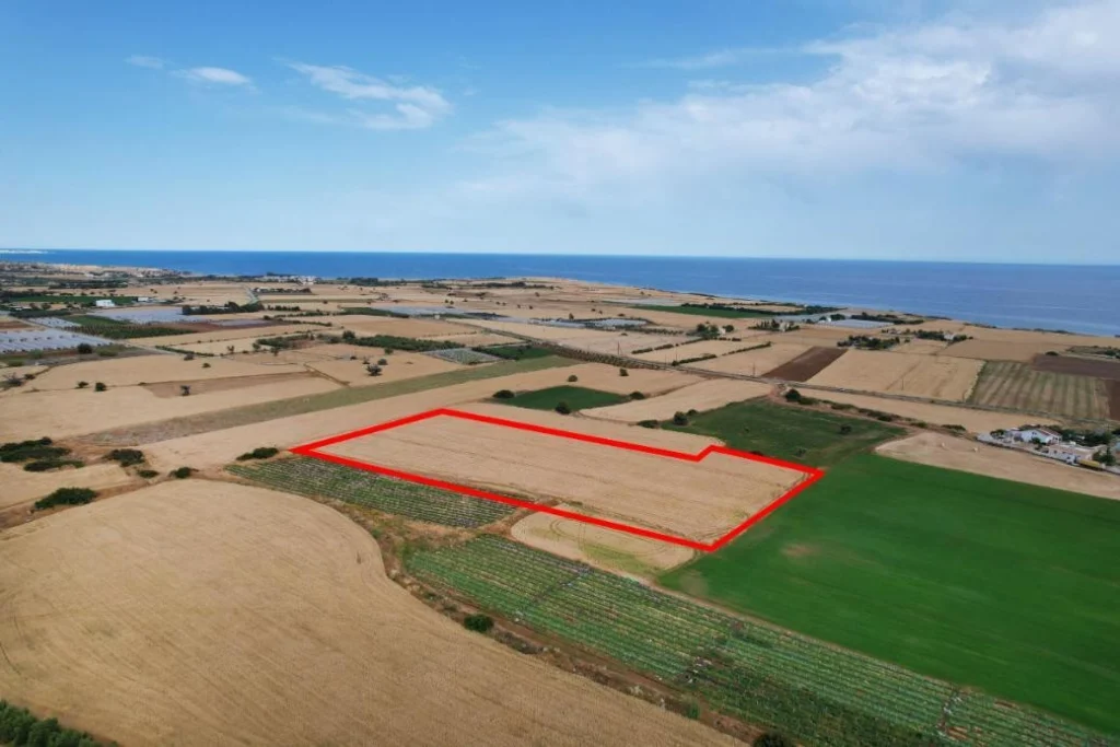 14,716m² Plot for Sale in Alaminos, Larnaca District