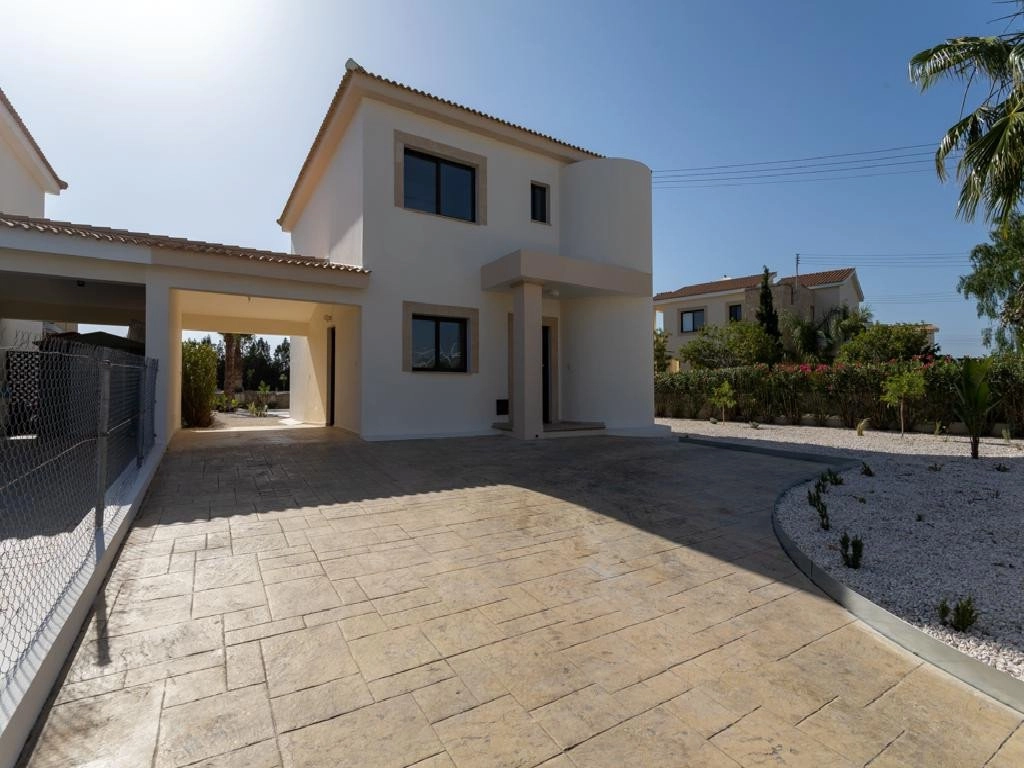 3 Bedroom House for Sale in Kouklia, Paphos District