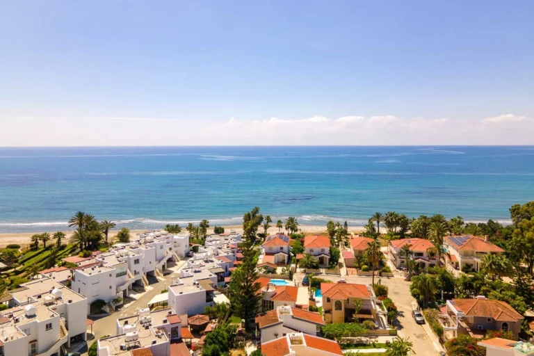 3 Bedroom House for Sale in Meneou, Larnaca District