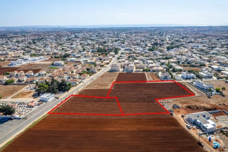 9,697m² Residential Plot for Sale in Xylofagou, Larnaca District